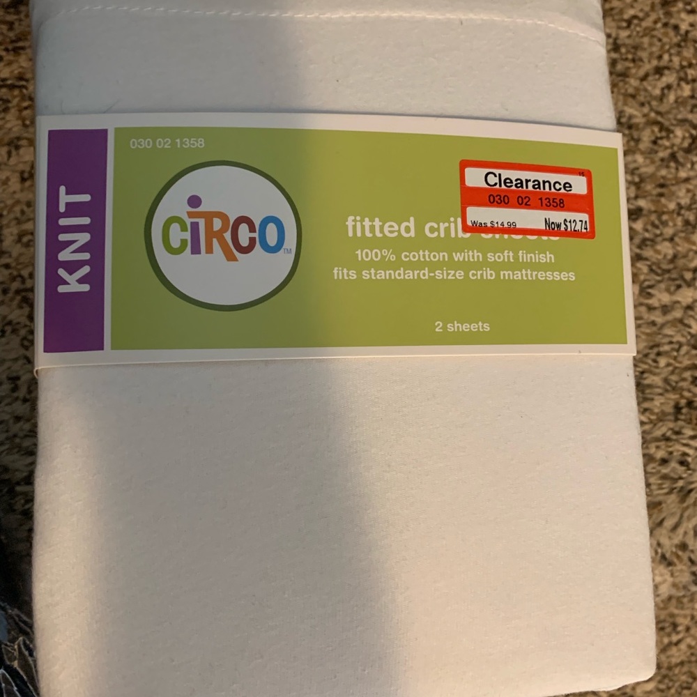 Circo knit fitted crib sheets set of 2 unopened